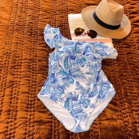 Caribbean Joe White One-Shoulder One-Piece Swimsuit with Blue Floral Print - Picture 5 of 5